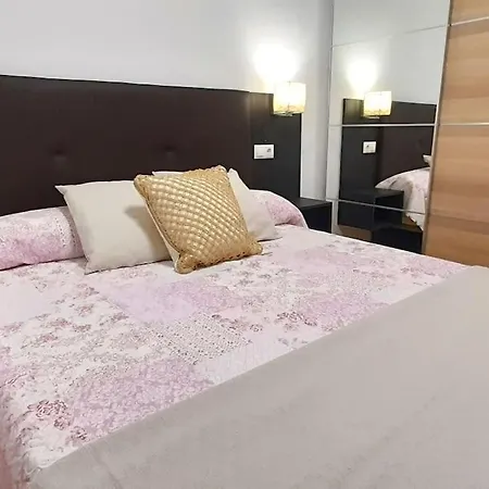 Apartamento Playa Vistas Al Mar Apartment *